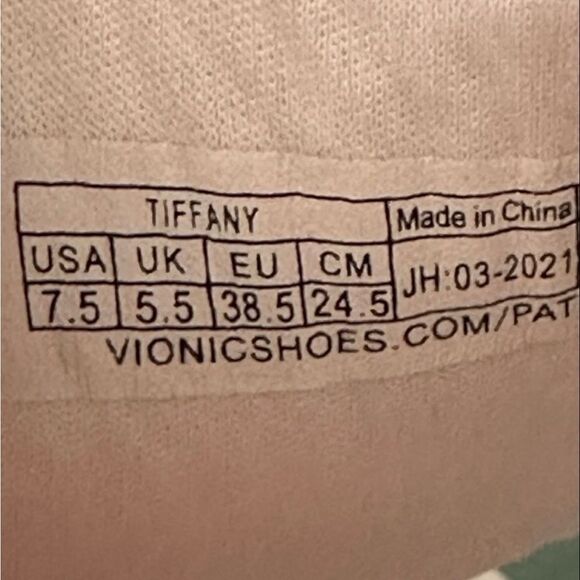 Vionic Women's Pink and Purple Tiffany Sandals - Picture 9 of 9